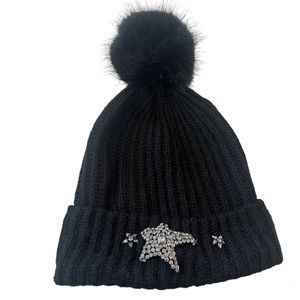 VICTORIA'S SECRET Sparkling Diamond Accents Pom Pom Beanie